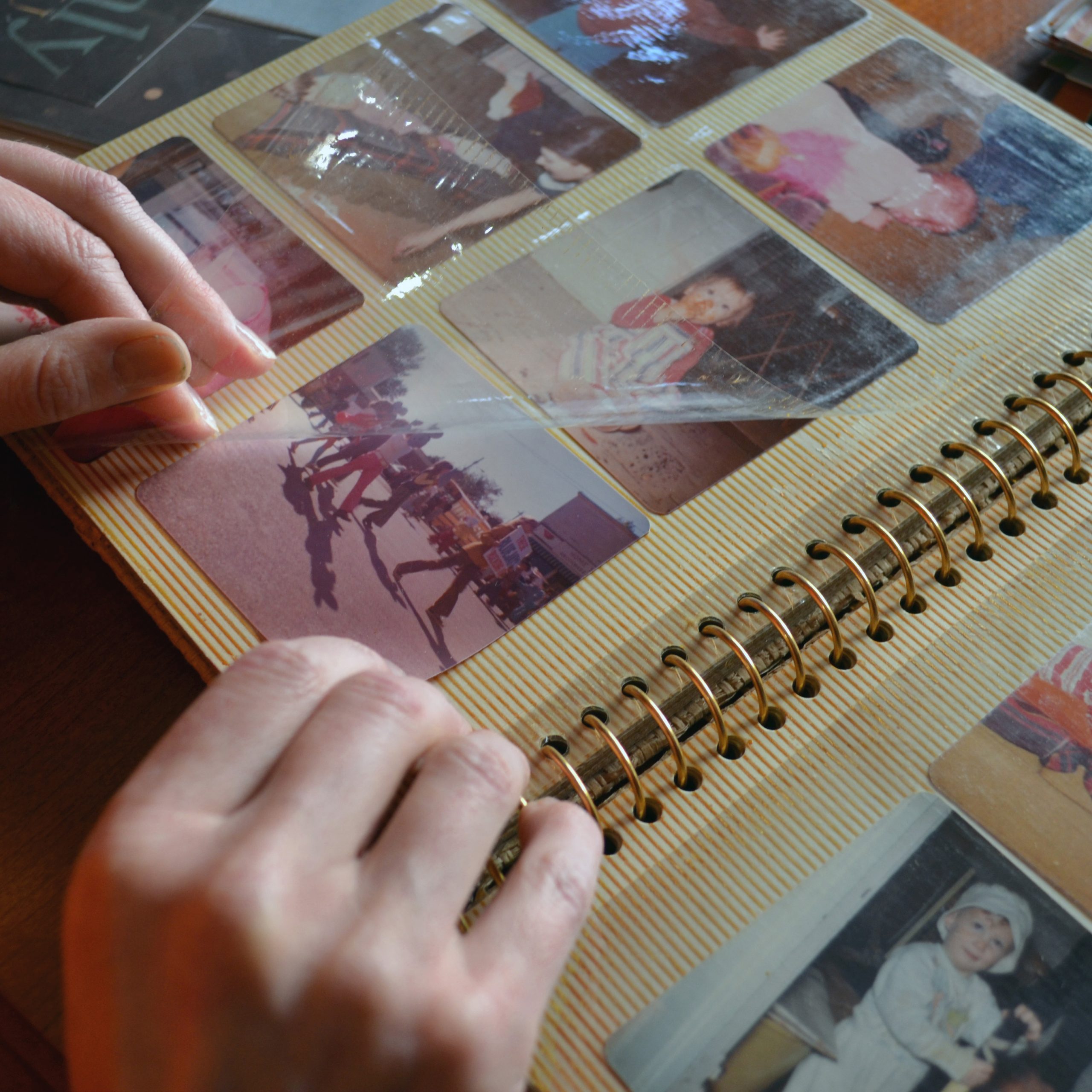 Magnetic Albums Scanning removing photos from Magnetic Albums