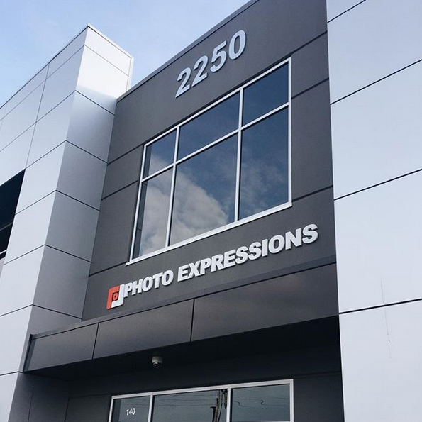 store-sign-2019-pe School photos bc